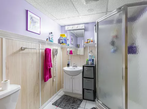 Bath - 7200 S Oketo Ave, Bridgeview, IL 60455 photo 2 of 2