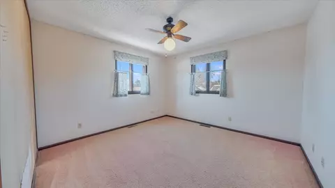 1504 Harrington Dr, Champaign, IL 61821 photo 20