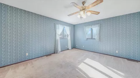 1504 Harrington Dr, Champaign, IL 61821 photo 25
