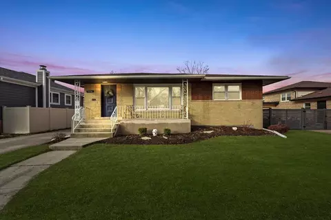 10620 Leclaire Ave, Oak Lawn, IL 60453