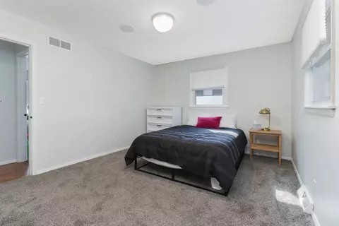 Bedroom - 405 Grandview Dr, Normal, IL 61761 photo 2 of 7
