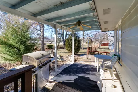 Exterior - 405 Grandview Dr, Normal, IL 61761 photo 1 of 12