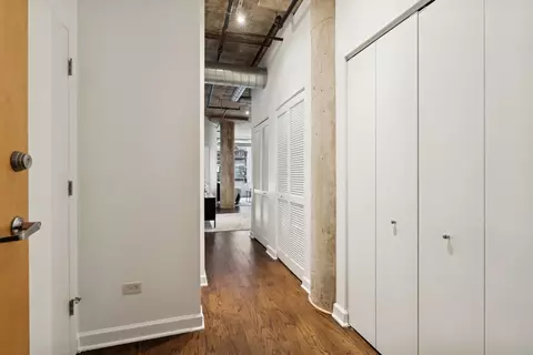 Entry Way - 111 S Morgan St #407, Chicago, IL 60607 photo 1 of 2