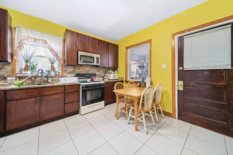 6007 S Spaulding Ave, Chicago, IL 60629 photo 10