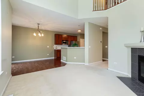 401 Vaughn Cir, Aurora, IL 60502 photo 11