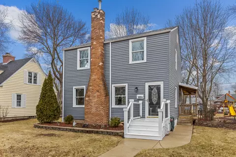 1224 S 4th St, Saint Charles, IL 60174