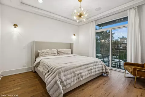 1221 E 46th St #2, Chicago, IL 60653 photo 10