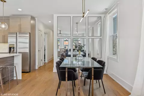 1221 E 46th St #2, Chicago, IL 60653 photo 6