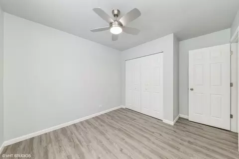 Bedroom - 947 Surf Ct, Bartlett, IL 60103 photo 1 of 3