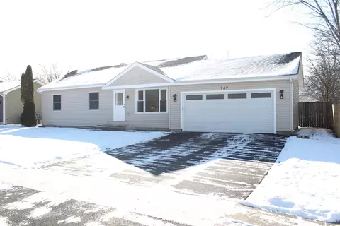 Exterior - 947 Surf Ct, Bartlett, IL 60103 photo 2 of 2