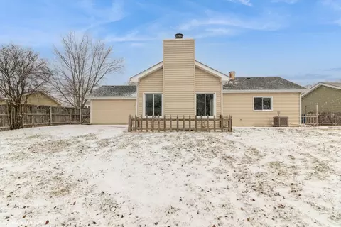 Other - 947 Surf Ct, Bartlett, IL 60103 photo 4 of 4