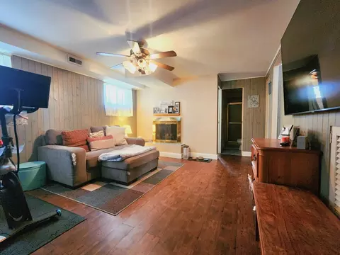 Living - 525 Michael Ave, Crete, IL 60417 photo 2 of 2