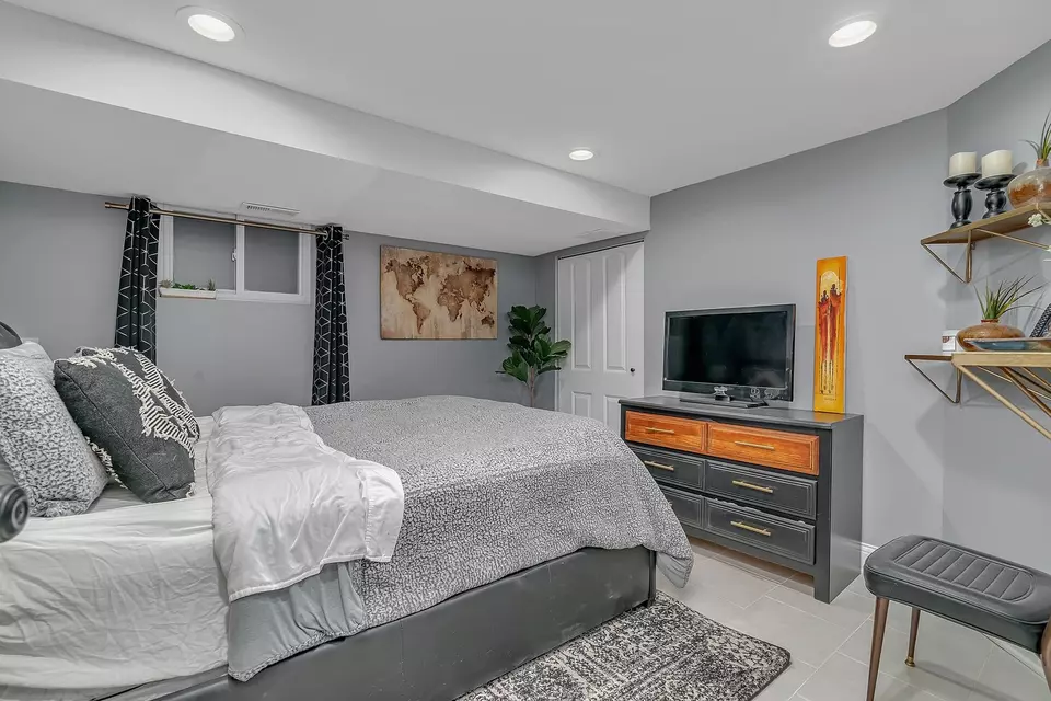  1033 Thomas Ave, Forest Park, IL 60130 photo 19