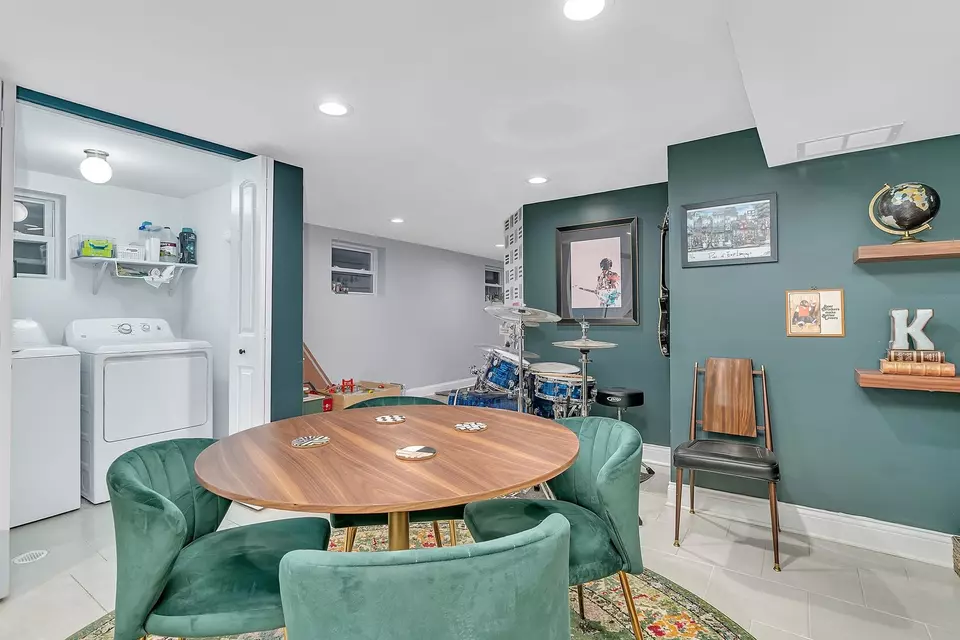  1033 Thomas Ave, Forest Park, IL 60130 photo 22