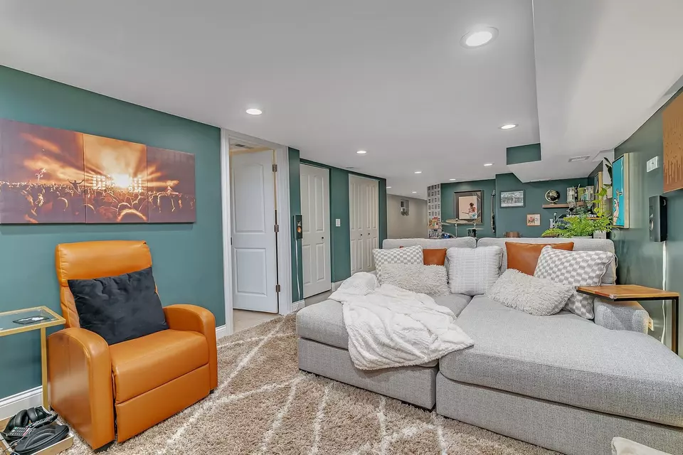  1033 Thomas Ave, Forest Park, IL 60130 photo 24