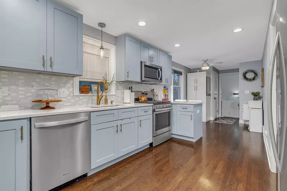  1033 Thomas Ave, Forest Park, IL 60130 photo 9