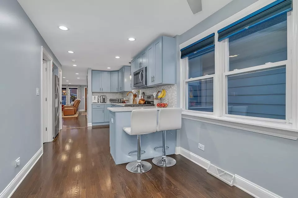  1033 Thomas Ave, Forest Park, IL 60130 photo 12