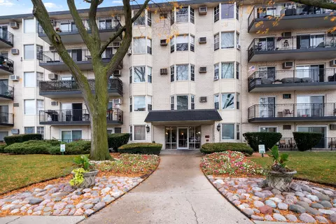 5506 Lincoln Ave #A-525, Morton Grove, IL 60053