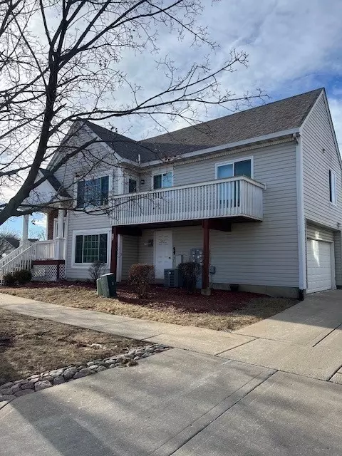 337 Evening Star Ct, Bolingbrook, IL 60440