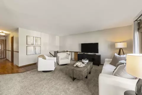 Other - 560 Tennyson Dr, Wheaton, IL 60189 photo 1 of 6