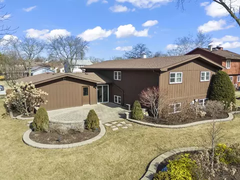 Other - 560 Tennyson Dr, Wheaton, IL 60189 photo 6 of 6