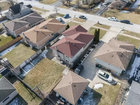 View/Area - 7653 S 78th Ct, Bridgeview, IL 60455 photo 2 of 2