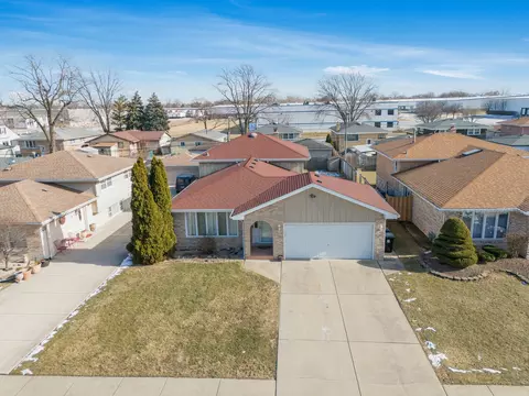 View/Area - 7653 S 78th Ct, Bridgeview, IL 60455 photo 1 of 2
