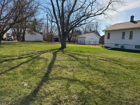 3111 Chicago Rd, Steger, IL 60475 photo 1