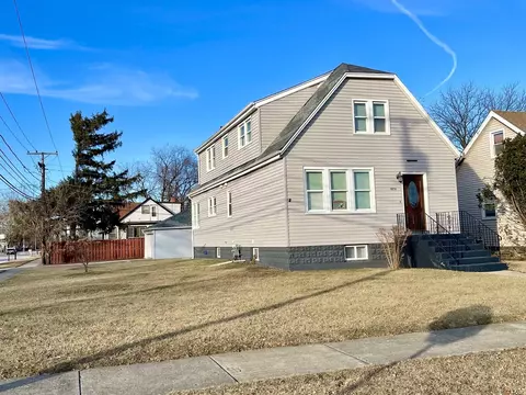 4850 W 86th St, Burbank, IL 60459
