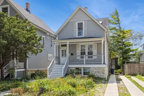 1125 Paulina St, Oak Park, IL 60302