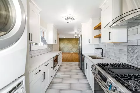 Kitchen - 711 S Merle Ln, Wheeling, IL 60090 photo 1 of 3