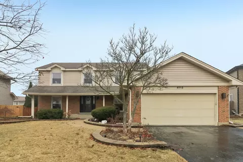 4115 Applewood Ln, Northbrook, IL 60062