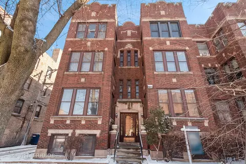 6809 N Greenview Ave #3, Chicago, IL 60626