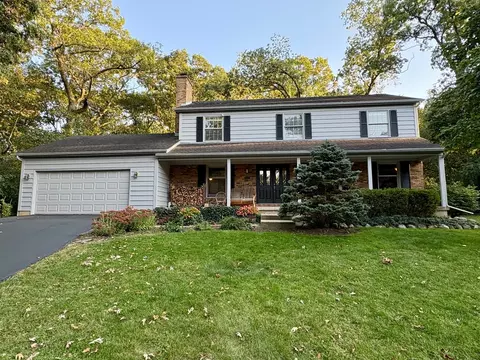 6819 Rhode Island Trl, Crystal Lake, IL 60012