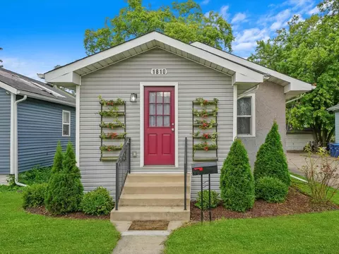 1810 S 22nd Ave, Maywood, IL 60153