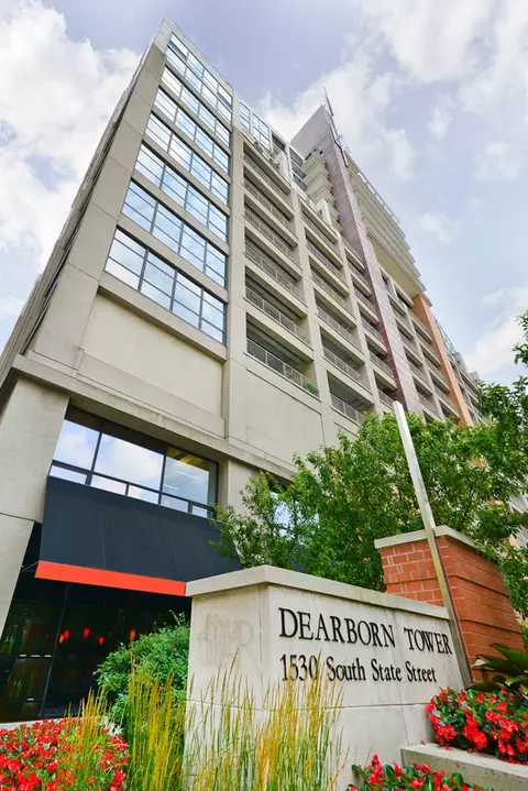 1530 S State St #610, Chicago, IL 60605