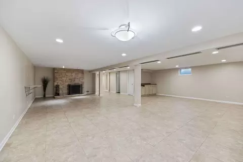31 E Stonegate Dr, Prospect Heights, IL 60070 photo 25