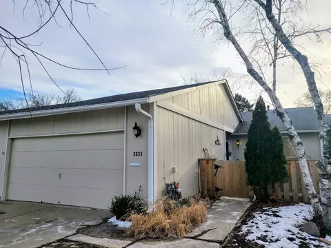 2653 Foxglove St, Woodridge, IL 60517