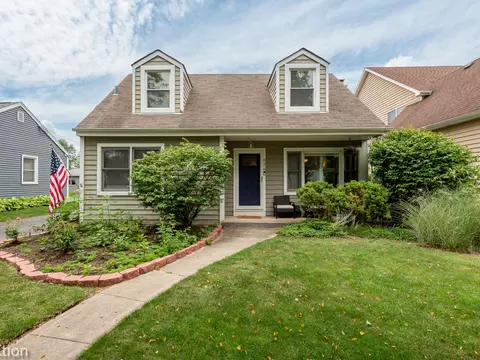 626 Wilson St, Downers Grove, IL 60515
