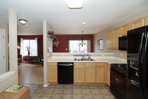 10811 Cape Cod Ln, Huntley, IL 60142 photo 11
