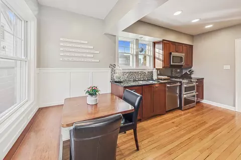 312 E Illinois St, Wheaton, IL 60187 photo 14