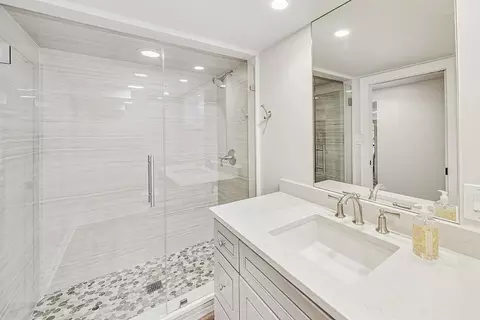312 E Illinois St, Wheaton, IL 60187 photo 34