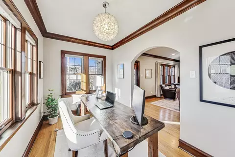 312 E Illinois St, Wheaton, IL 60187 photo 8