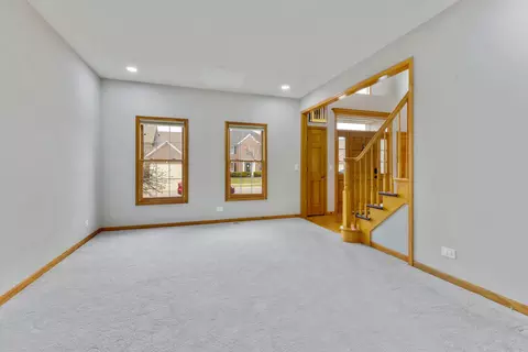 Living - 2052 Gardner Cir E, Aurora, IL 60503 photo 4 of 4