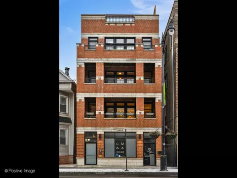 1443 W Belmont Ave #2, Chicago, IL 60657