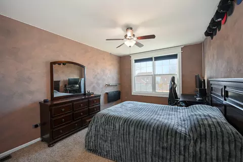 Bedroom - 2216 Ashbrook Ln, Plainfield, IL 60586 photo 2 of 3