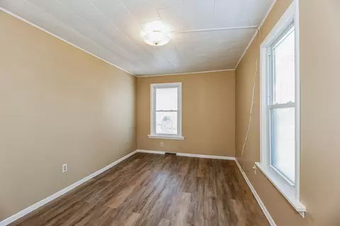 511 E Colden St, Polo, IL 61064 photo 10