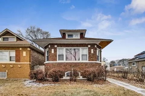 824 E 88th St, Chicago, IL 60619