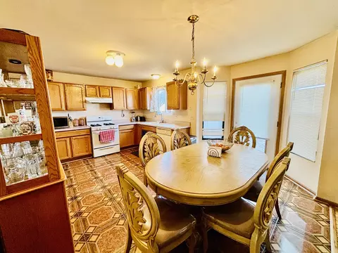 1631 Madison Ridge Dr, Plainfield, IL 60586 photo 9