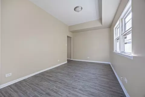 Living - 6438 Sinclair Ave, Berwyn, IL 60402 photo 5 of 8